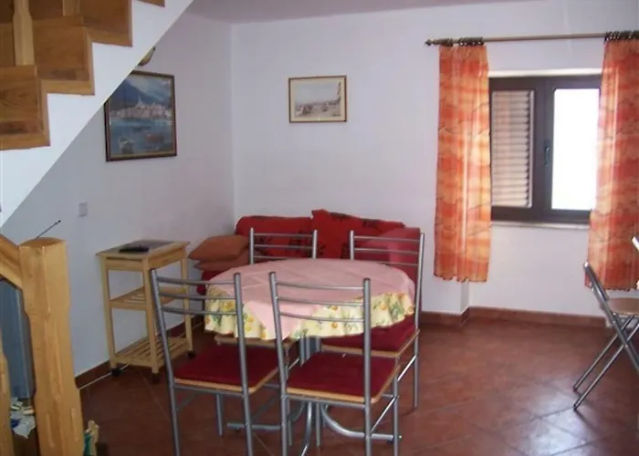 Apartment Nikolina